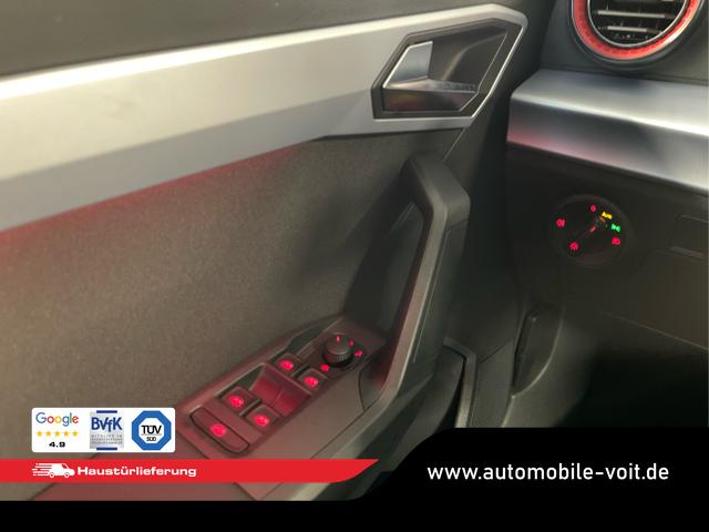 Seat / Arona / Weiß / / / 115PS DSG AHK+Kamera+ACC+VollLED+Sitzheizung