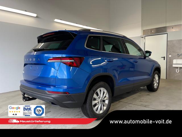 Skoda / Karoq / Blau / / / 150PS TSI DSG Navi+ACC+AHK+Kessy+Kamera+Sitzheiz+eHeck+GV5