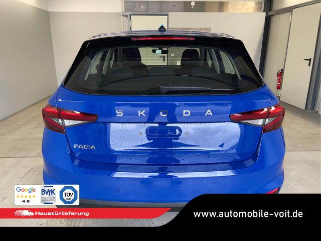 Skoda / Fabia / Blau / / / 95PS Sitzheizung+4 Jahre Garantie