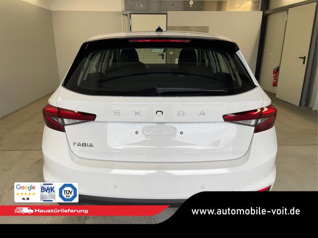 Skoda / Fabia / Weiß / / / 95PS Sitzheizung+4 Jahre Garantie