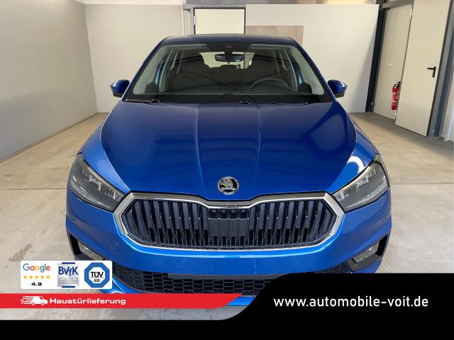 Skoda / Fabia / Blau / / / 95PS Sitzheizung+4 Jahre Garantie