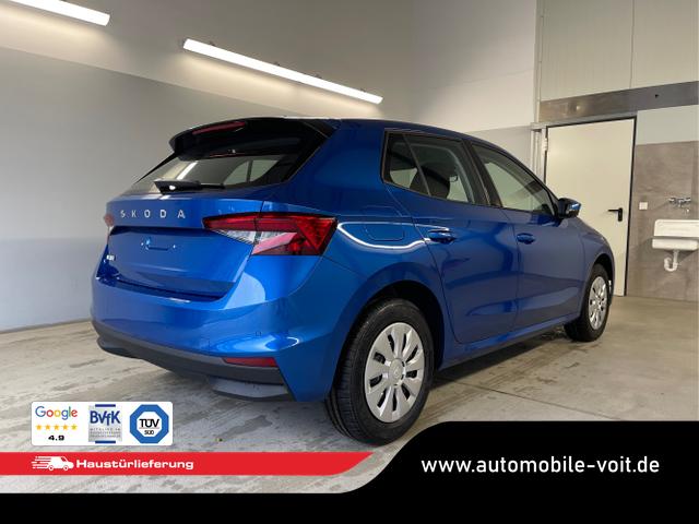 Skoda / Fabia / Blau / / / 95PS Sitzheizung+4 Jahre Garantie