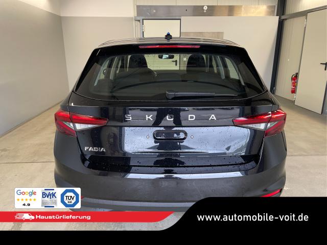 Skoda / Fabia / Schwarz / / / 95PS Sitzheizung+4 Jahre Garantie