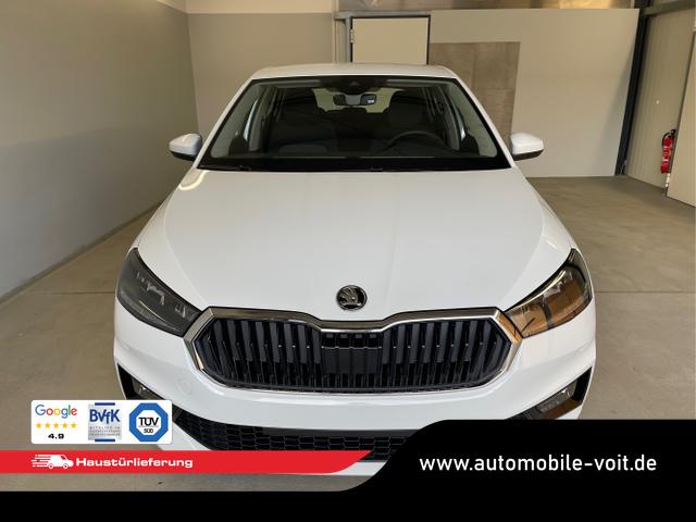 Skoda / Fabia / Weiß / / / 95PS Sitzheizung+App-Connect