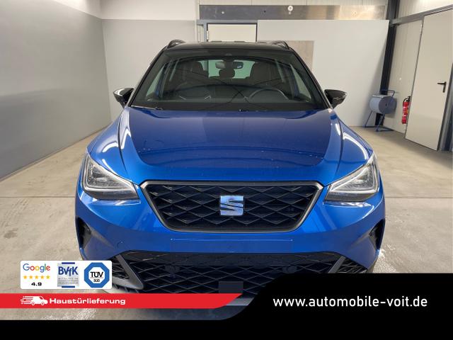 Seat / Arona / Blau / / / 115PS DSG AHK+Kamera+ACC+VollLED+Sitzheizung