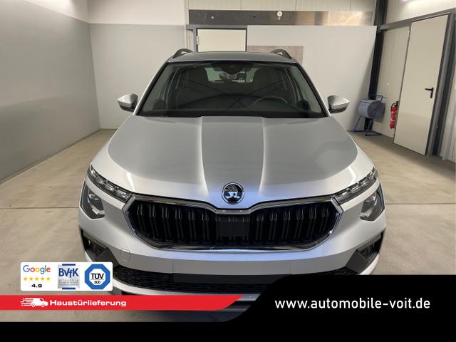 Skoda / KAMIQ / Silber / / / 115PS DSG Matrix+AHK+Kamera+PDC vor+hi+Kessy+Sitzheizung+GVL