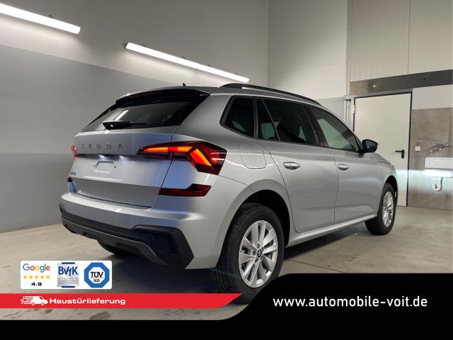 Skoda / KAMIQ / Silber / / / 115PS DSG Matrix+AHK+Kamera+PDC vor+hi+Kessy+Sitzheizung+GVL