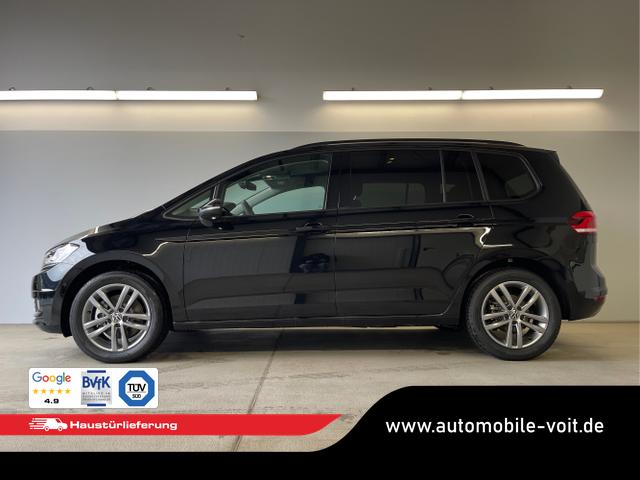 Volkswagen / Touran / Schwarz / / / 7Si+IQ.Light+TrailerAss+Cam