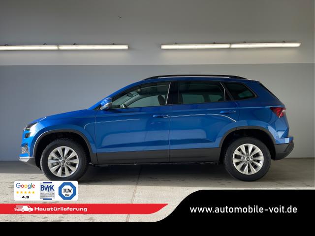 Skoda / Karoq / Blau / / / 150PS DSG AHK+Kamera+ACC+Kessy+Kamera+ParkPilot vo+hi+App