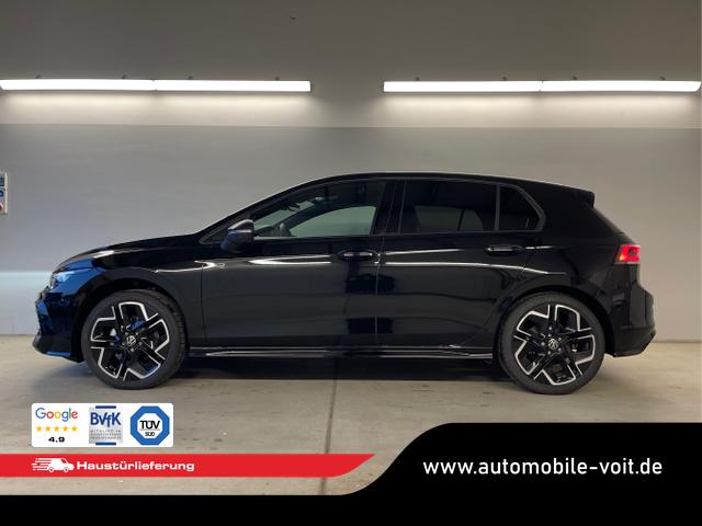 Volkswagen / Golf / Schwarz / / / 150PS DSG+Black Style