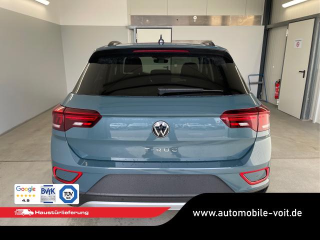 Volkswagen / T-Roc / Blau / / / 150PS AHK+Keyless+Kamera+ACC+Sitzheiz+Climatronic+Alu17