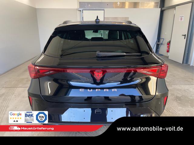 Cupra / Leon Sportstourer / Schwarz / / / 150PS TDI DSG AHK+Kamera+el. Heckklappe