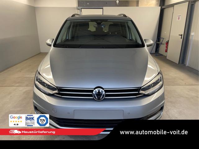 Volkswagen / Touran / Silber / / / 7Si+IQ.Light+TrailerAss+Cam