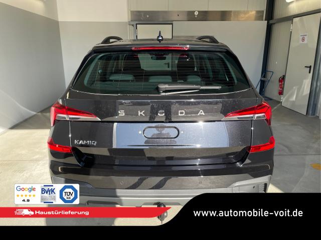 Skoda / KAMIQ / Schwarz / / / 115PS DSG Matrix+AHK+Kamera+PDC vor+hi+Kessy+Sitzheizung+GVL