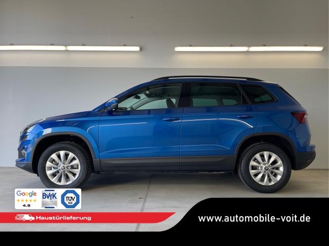 Skoda / Karoq / Blau / / / 150PS DSG AHK+Kamera+ACC+Kessy+Kamera+ParkPilot vo+hi+App