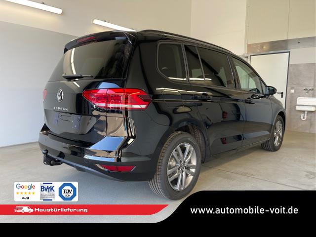 Volkswagen / Touran / Schwarz / / / 150PS 7Si+IQ.Light+TrailerAss+Cam+Navi+Kamera+Alarm+Kessy+App-Connect