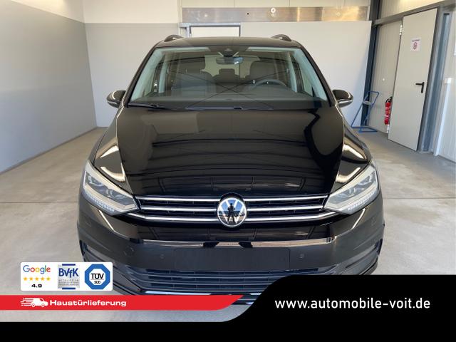 Volkswagen / Touran / Schwarz / / / 150PS 7Si+IQ.Light+TrailerAss+Cam+Navi+Kamera+Alarm+Kessy+App-Connect