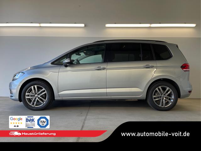Volkswagen / Touran / Silber / / / 150PS 7Si+IQ.Light+TrailerAss+Cam+Navi+Kamera+Alarm+Kessy+App-Connect