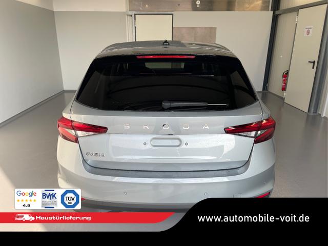 Skoda / Fabia / Silber / / / 115PS DSG GV5+AHK+Alu+Kessy+Climatronic+Sitzheiz+Kamera+Sunset