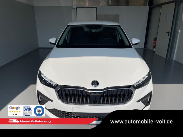 Skoda / Scala / Wei&szlig; / / / 115PS DSG GV5+AHK+Kamera+Kessy+PDC+Sitzheiz+Alu16+Climatronic