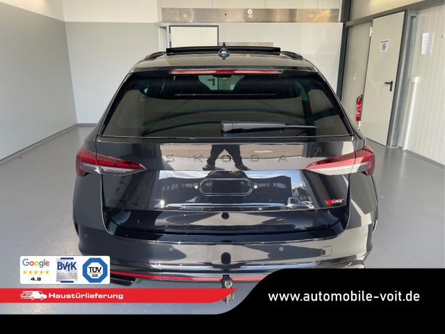 Skoda / Octavia Combi / Schwarz / / / 265PS DSG HUD+Pano+360&deg;+DCC+AHK+CANTON+Matrix+Alu19+eHeck+GV4