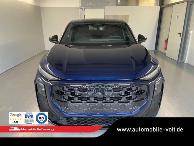 Audi / Q3 Sportback / Blau / / / TFSI 265 PS quattro S line Pano+TechPro+Matrix+AHK+HUD+Alu20+KlimaPlus+DCC+SONOS