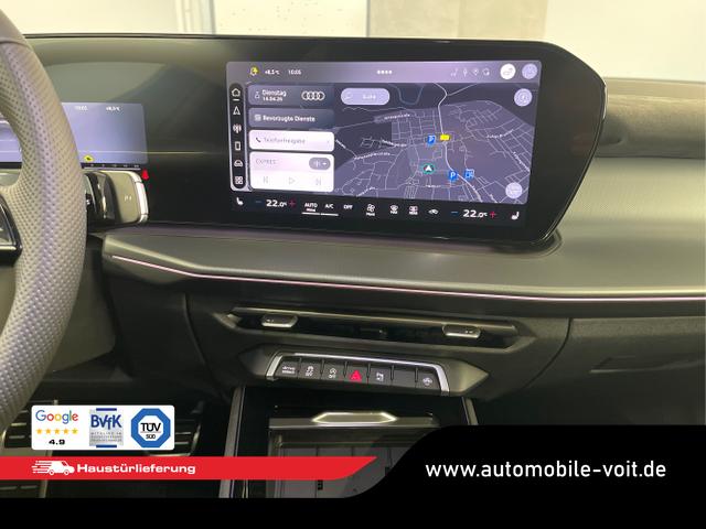 Audi / Q3 Sportback / Blau / / / TFSI 265 PS quattro S line Pano+TechPro+Matrix+AHK+HUD+Alu20+KlimaPlus+DCC+SONOS