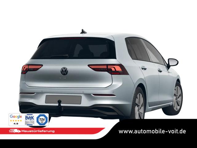 Volkswagen Golf LIFE 150PS AHK+Kessy+ALU17+Kamera+SHZ+Parklenk+Alarm 
