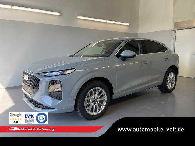 Audi Q3 - Sportback NEU TFSI quattro Tech+AHK+LEDPlus+ACC+Kamera+Alu18+Volllack