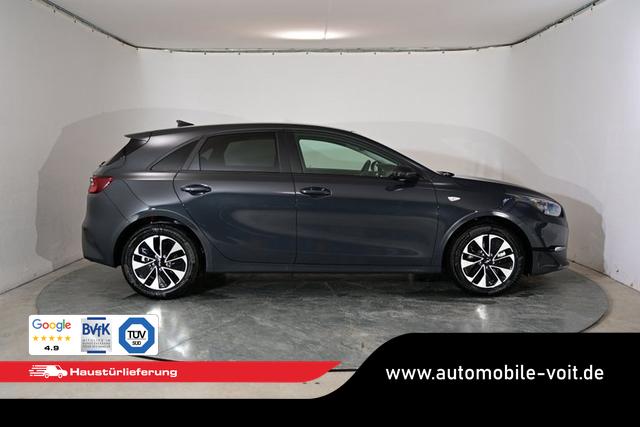 Kia Ceed Silver 1.5 T-GDI 6-Gang 