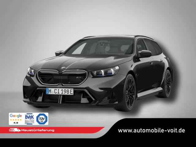 BMW M5 - Touring 4.4 8-Gang Steptronic xDrive