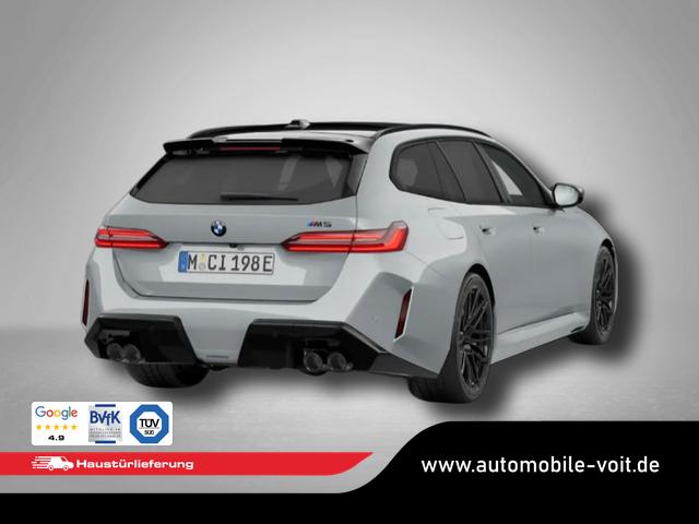 BMW M5 Touring 4.4 8-Gang Steptronic xDrive 