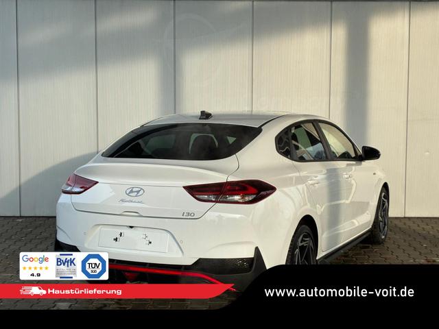 Hyundai i30 N-Line Fastback DCT 1.5 T-GDI mHev / Navi ACC Sitz & Lenkradheizung LED Alu 18" 
