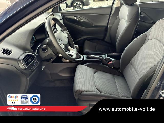 Hyundai i30 Kombi Comfort 1.0 GDI 100PS 6MT Navi / PDC V&H. m. Kamera LED Nebel 