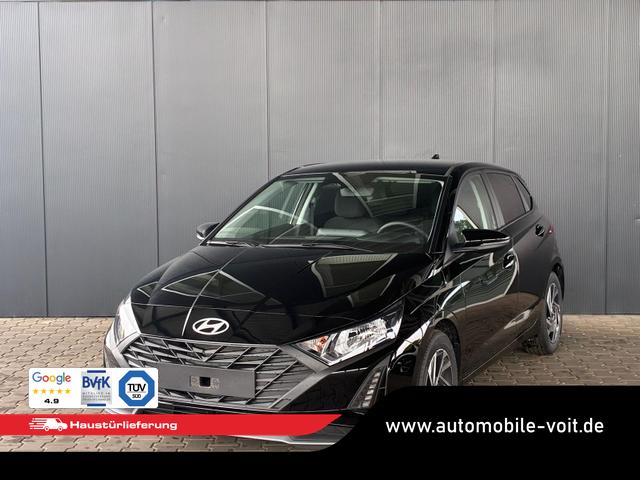 Hyundai i20 - Pure 1.2 MPI / Navi PDC Hinten + Kamera Abgedunkelte Scheiben Tempomat Alu 16"