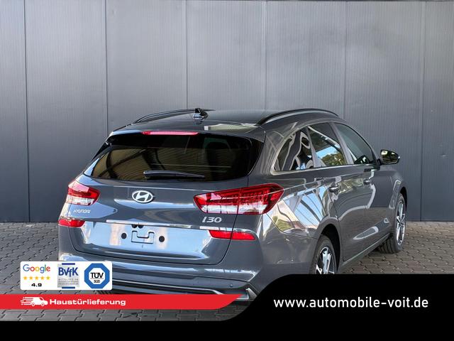 Hyundai i30 Kombi Comfort Plus 1.5 GDI / Lenkr. & Sitzheizung LED Keyless Alu17 Privacy PDC V.&H. m. Kamera 
