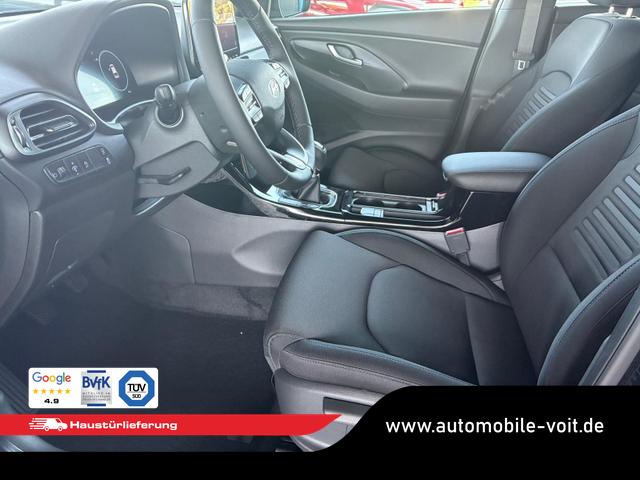 Hyundai i30 Comfort Plus 1.0 T-GDI Navi / PDC V+H mit Kamera Shz Vorne LED Alu 17'' 
