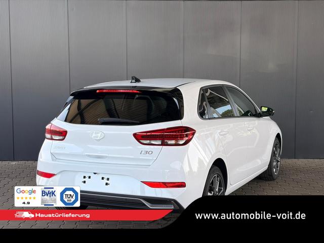Hyundai i30 Comfort Plus 1.0 T-GDI Navi / PDC V+H mit Kamera Shz Vorne LED Alu 17'' 