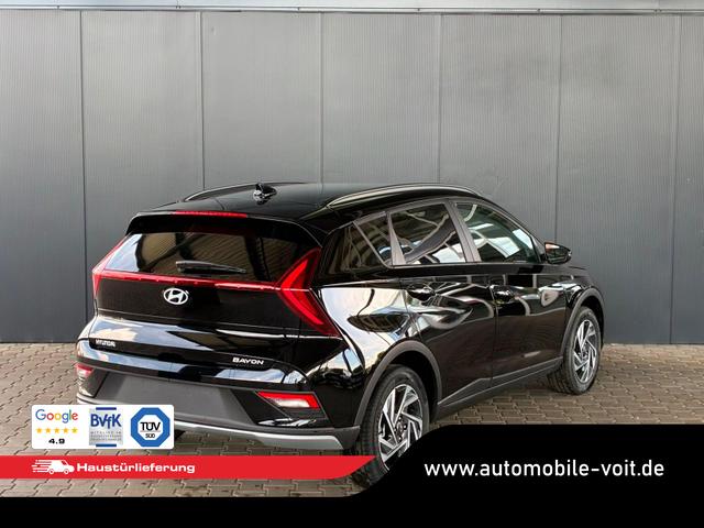 Hyundai BAYON Comfort Plus 1.2 MPI / Sitz + Lenkradheizung PDC V&H Kamera LED Tempomat Keyless Alu 16" 