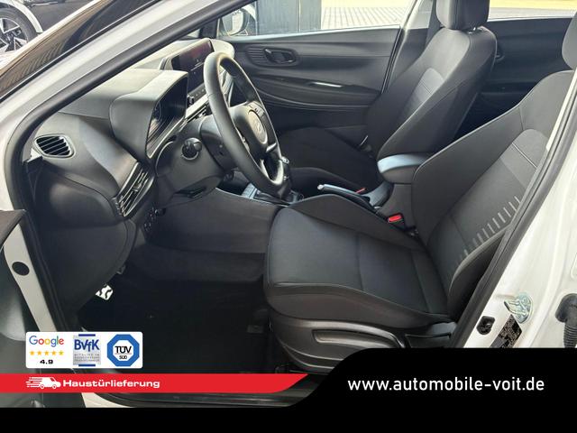 Hyundai BAYON Comfort Plus 1.2 MPI / Navi PDC m. Kamera Klimaautom./ LED Sitz & Lenkr.Heiz/ Alu16 