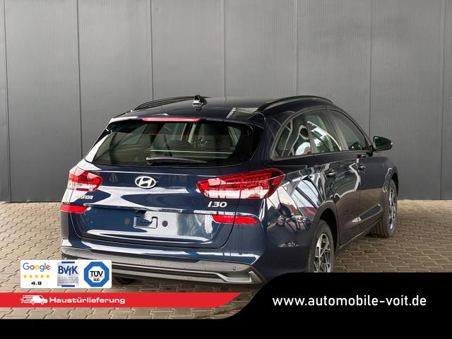 Hyundai i30 Kombi Comfort 1.5 GDI / Navi Tempomat Shz Vorne + Lenkrad heizung LED ALU 16'' 