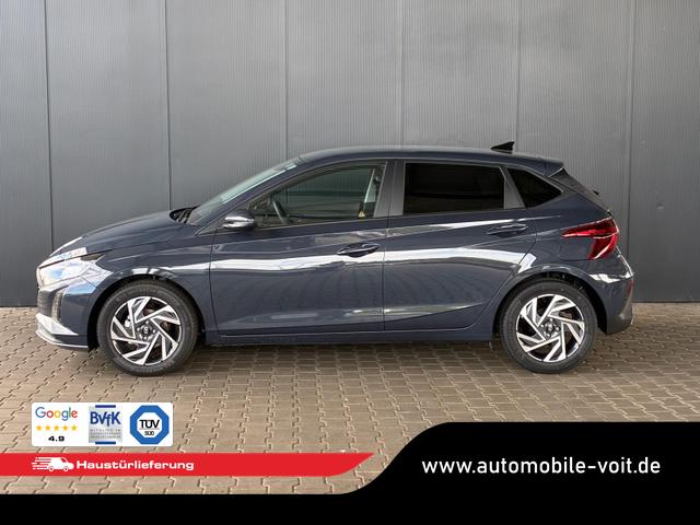 Hyundai i20 Pure 1.2 MPI / Navi PDC Hinten + Kamera Abgedunkelte Scheiben Tempomat Alu 16" 
