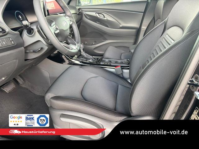 Hyundai i30 Kombi Comfort Plus 1.0 TGDI DCT/ Navi / Sitz + Lenkradheizung PDC V&H Kamera LED Alu 17" 