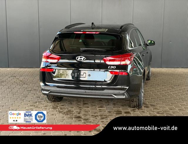 Hyundai i30 Kombi Comfort Plus 1.0 TGDI DCT/ Navi / Sitz + Lenkradheizung PDC V&H Kamera LED Alu 17" 
