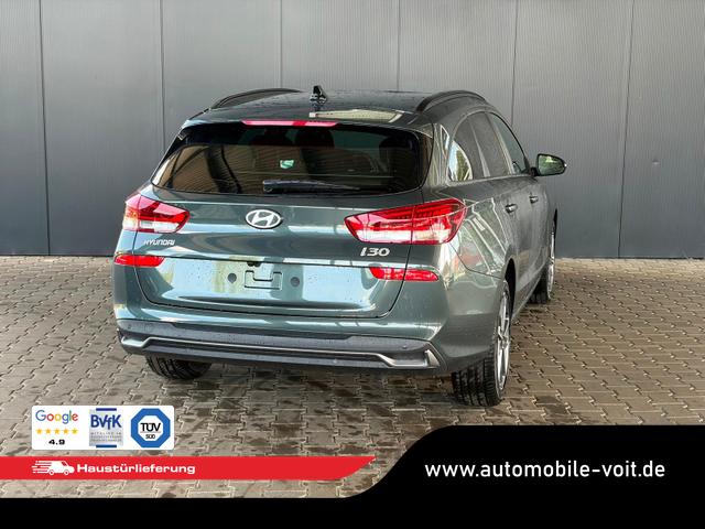 Hyundai i30 Kombi Comfort Plus 1.0 TGDI DCT Navi/ Adaptiver Tempomat/ Totwinkel Assistent/ Alu 17" 
