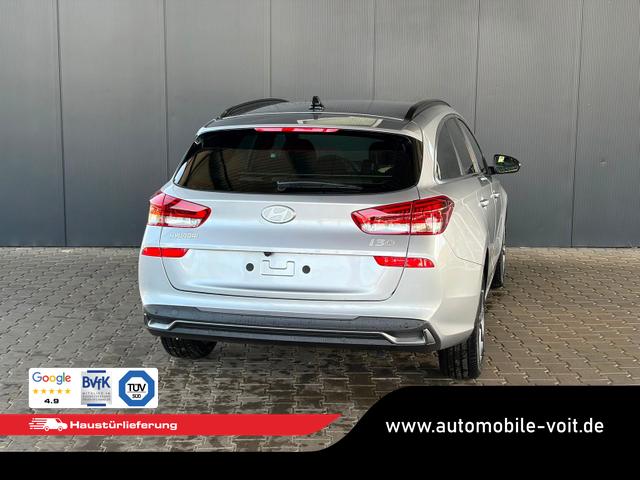 Hyundai i30 Kombi Comfort Plus 1.0 T-GDI DCT Navi/ Totwinkel Assistent/ PDC V&H + Kamera/ Alu 17" 