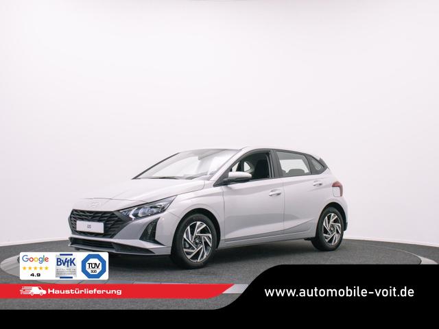 Hyundai i20 - 1.2 MPI 5MT Comfort / Navi PDC Hinten + Kamera Tempomat Alu 16''