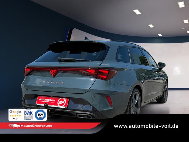 Cupra Leon Sportstourer Edition 1.5 TSI 150PS 5 J. Garantie/Elektr. Heckklappe/Dachreling/18"/Voll-LED/3Z-Climatronic/ACC/Tempomat/Digitales Cockpit/Full Link/Parksensoren v/h/Privacy-Glas/MFL 