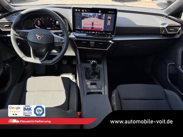 Cupra Leon Sportstourer Edition 1.5 TSI 150PS 5 J. Garantie/Elektr. Heckklappe/Dachreling/18"/Voll-LED/3Z-Climatronic/ACC/Tempomat/Digitales Cockpit/Full Link/Parksensoren v/h/Privacy-Glas/MFL 
