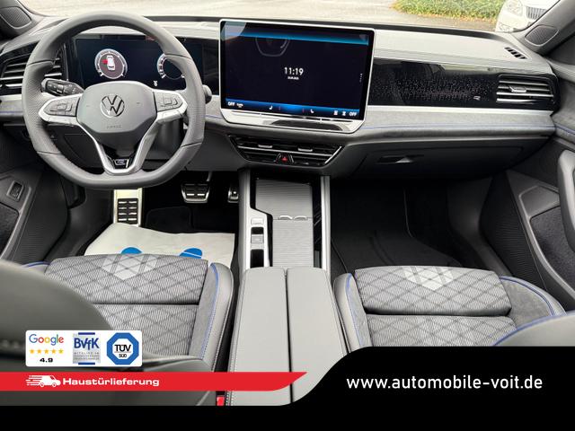Volkswagen Passat Variant R-Line 2.0 TDI DSG 4x4 193 PS NAVI IQ-Light-MATRIX AHK Black Style 